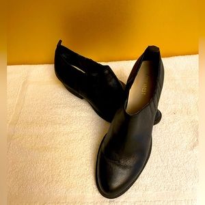 Nine West Bootie shoes!